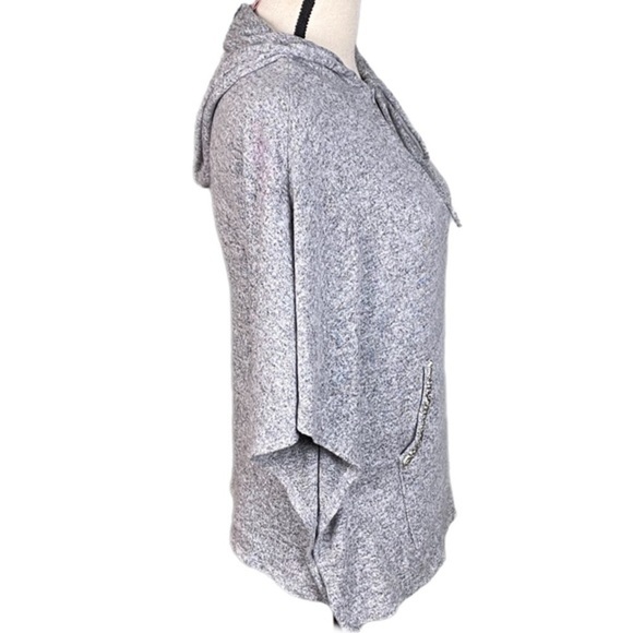 JUICY COUTURE heather grey butterfly, hooded top with rhinestone trim. XS. EUC - Picture 4 of 11